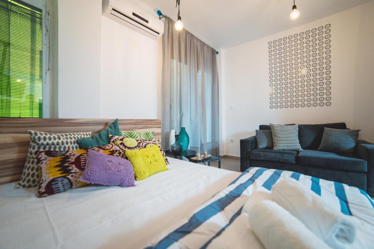 Mazi Rooms Venizelou Thessaloniki Exterior photo