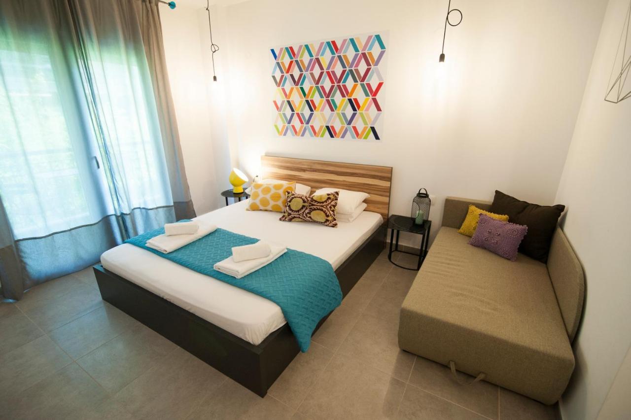 Mazi Rooms Venizelou Thessaloniki Exterior photo