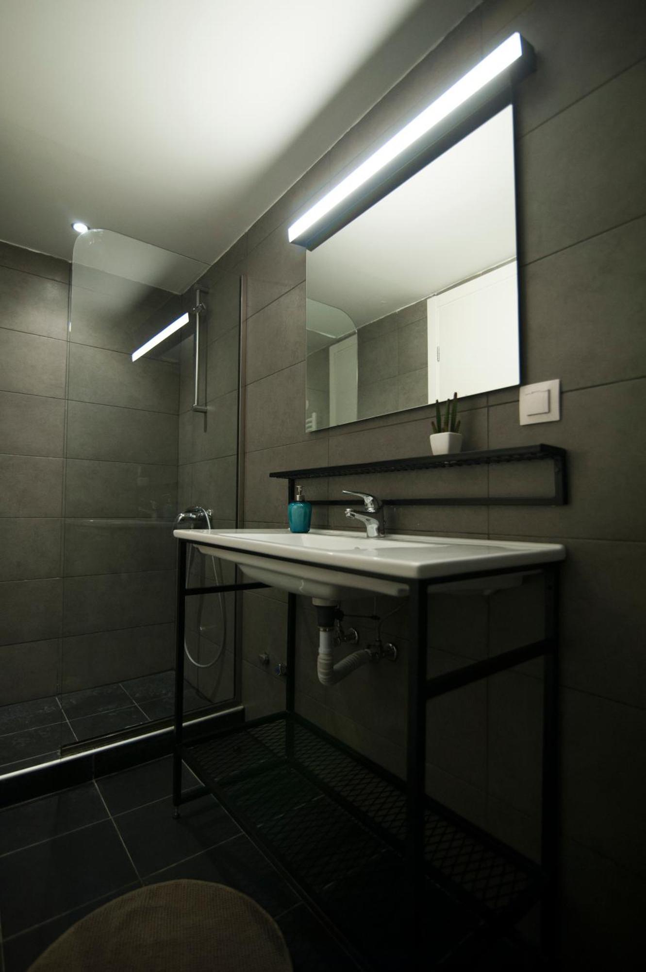 Mazi Rooms Venizelou Thessaloniki Room photo